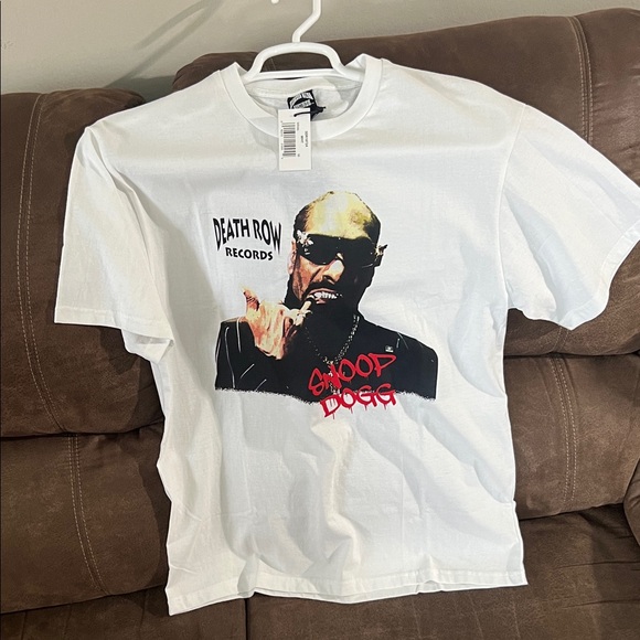 Snoop Dogg medium white death row White Graphic T-Shirt nwt - Picture 1 of 3